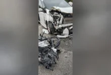 2 sahabat baik selamat dikebumikan di dua tanah perkuburan berasingan