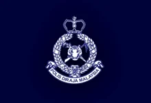 Pemilik kedai makan dan suami cemas disamun kumpulan lelaki berparang