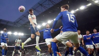 Van de Ven wira Spurs benam Everton 3-0