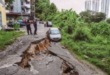 Cerun setinggi 10 meter runtuh di Jalan Klang Lama