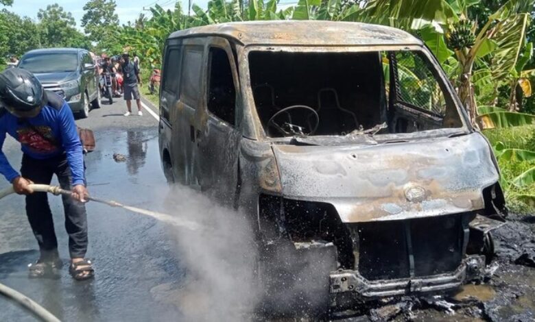 Van keselamatan terbakar, duit RM1.1 juta hangus