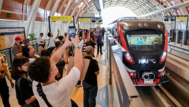 Pekerja bergaji bawah RM1,550 naik MRT, LRT percuma