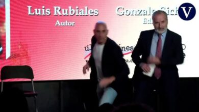 Bekas bos bola sepak dibaling telur oleh lelaki didakwa bapa saudara