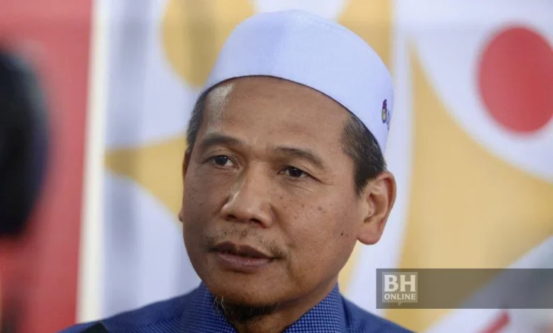 JAWI siasat jualan, penggunaan komponen motosikal bersimbol lucah