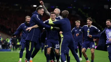 Dua gol masa kecederaan bawa Scotland ke Piala Dunia pertama sejak 1998