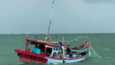 Ceroboh perairan negara, dua bot nelayan asing, 10 kru ditahan