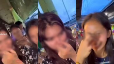 Wanita geli dengan bau pasar basah