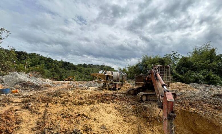 PGA tumpaskan perlombongan emas haram, tahan 5 lelaki