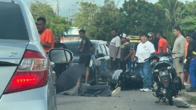 Warga Singapura maut, skuter T-Max bertembung kereta