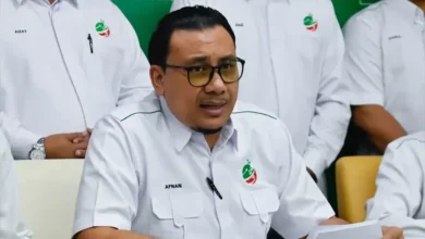 Youth chief laments PAS being left behind by 'friend'