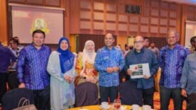 Anugerah Khas MB Dorong Salina Terus Berkhidmat Demi Rakyat