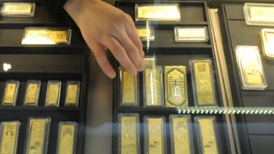 Sorok hampir 2 kilogram emas curi belakang batu nisan