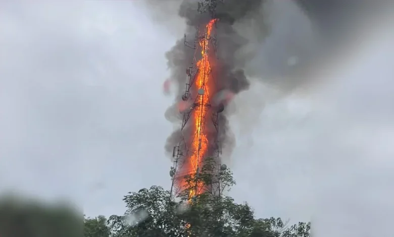 Menara Maxis terbakar, beberapa kawasan di Kuala Kangsar terjejas