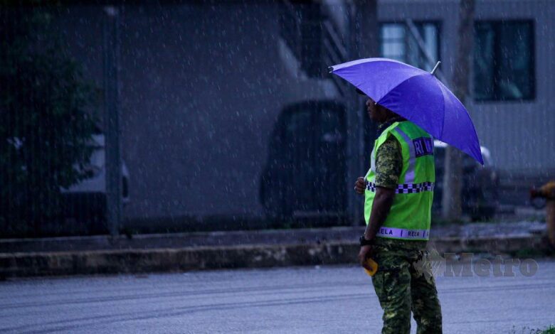 Amaran ribut petir, hujan lebat di Melaka, Johor hingga 2 petang ini