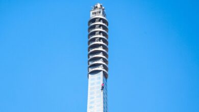 Pendaki berani mati takluki Taipei 101 tanpa tali