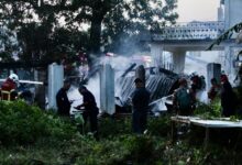 "Kak Yah melambai-lambai minta tolong dari dalam rumah yang terbakar" - Jiran