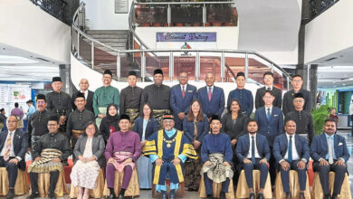 Subang Jaya mayor demands quick response to complaints from ratepayers