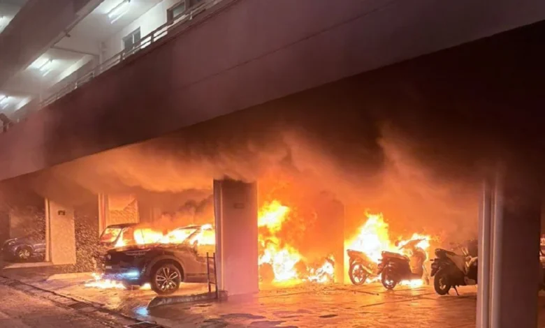 Sembilan kenderaan musnah dalam kebakaran di parkir kondominium