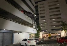 ‘Pusing belakang sekejap saja, tiba-tiba sudah tergantung’