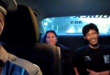 Isteri mengidam naik kereta polis