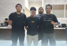 Suami ditangkap, diam-diam gadai barang isteri