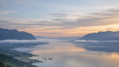 ‘Bunyi dentuman seperti ledakan atas langit’