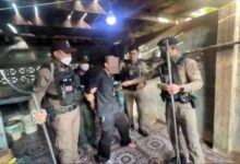 Cucu tikam nenek dakwa dirasuk 2 roh