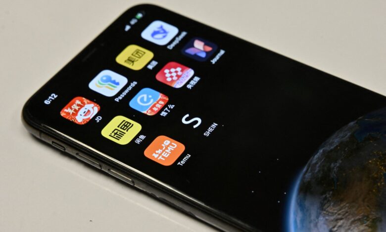 Sudah mati pun pejabat hantar mesej pasal kerja