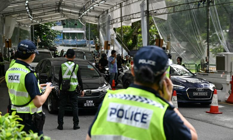 Anggota lelaki cabul polis wanita