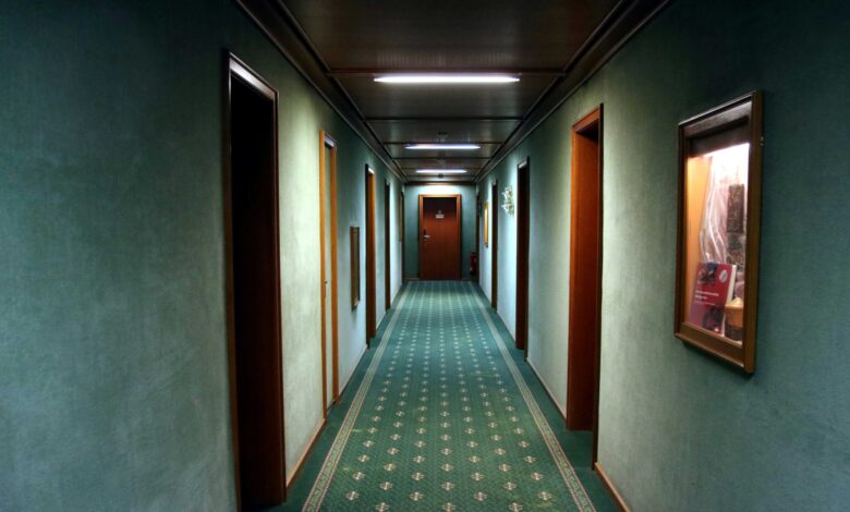 Pelancong Malaysia kongsi kisah seram bilik 301