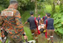 Bomba tempuh 7 anak sungai usung wanita cedera kena pisau