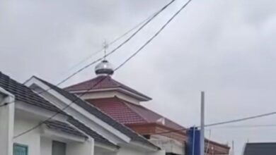 Penduduk pindah, tak tahan bunyi bising masjid minta sumbangan