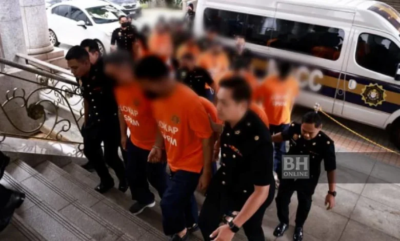 17 pengarah syarikat terima perolehan Tentera Darat direman