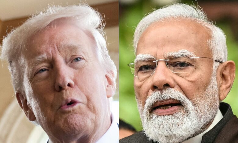 KOMBINASI gambar menunjukkan Trump dan Modi. – AFP