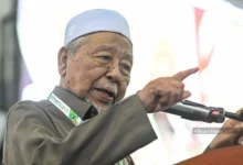 Pas spiritual leader hospitalised for heart, kidney treatment