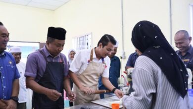 Syed Hussien Turun Padang Bersama Komuniti