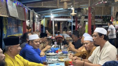 Ramadan Penuh Keakraban, Johan Pererat Hubungan Bersama Akar Umbi