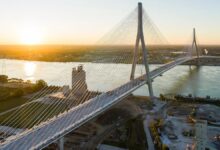 Trump ancam sekat pembukaan jambatan Amerika-Kanada