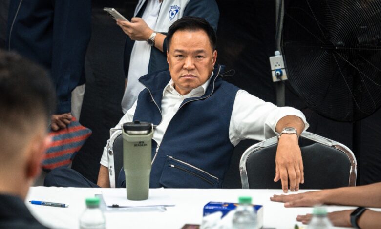 Rakyat Thailand mengundi Ahad ini