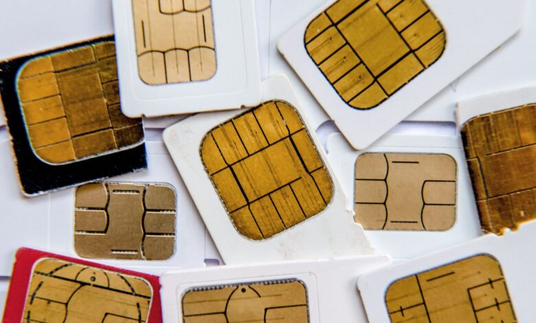 Blogger dakwa ekstrak emas daripada kad SIM