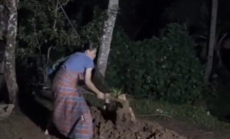 Wanita ceroboh kubur demi ‘konten’