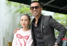 Anak Shuib Ubi Ditegur Pakai Gaun Dedah Bahu