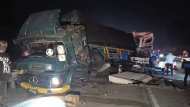 Kemalangan maut 3 kenderaan di KM433 Lebuh Raya Utara Selatan, ini dipercayai puncanya