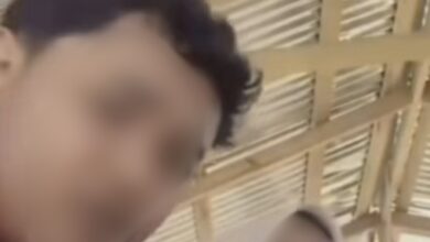 3 remaja makan waktu siang, tayang ‘live’ di TikTok