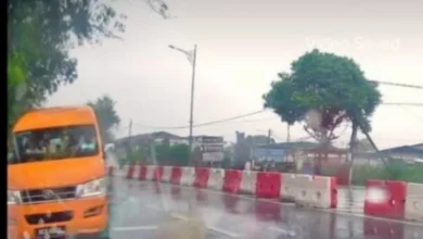 Lelaki pandu van sekolah lawan arus dalam video tular ditahan, kenderaan disita - Polis