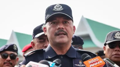 Man killed after car sideswipes trailer in Sungai Besar