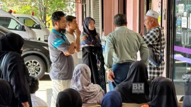 Tertekan pedal minyak punca pelajar maut dilanggar di hadapan surau - Polis