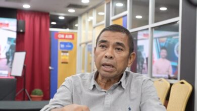 Muhyiddin Umpama Melukut Di Tepi Gantang Dalam PN – Zawawi