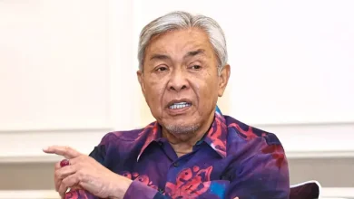 Party looks beyond legacy