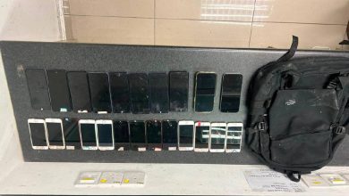 2 lelaki China disyaki scammer ditahan, 45 telefon dan 142 kad sim dirampas